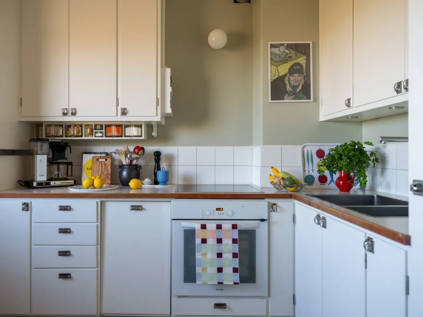 Bostadsrätt med 3 rum på Styrbjörnsvägen 40 i Stockholm, bild 3 av 5