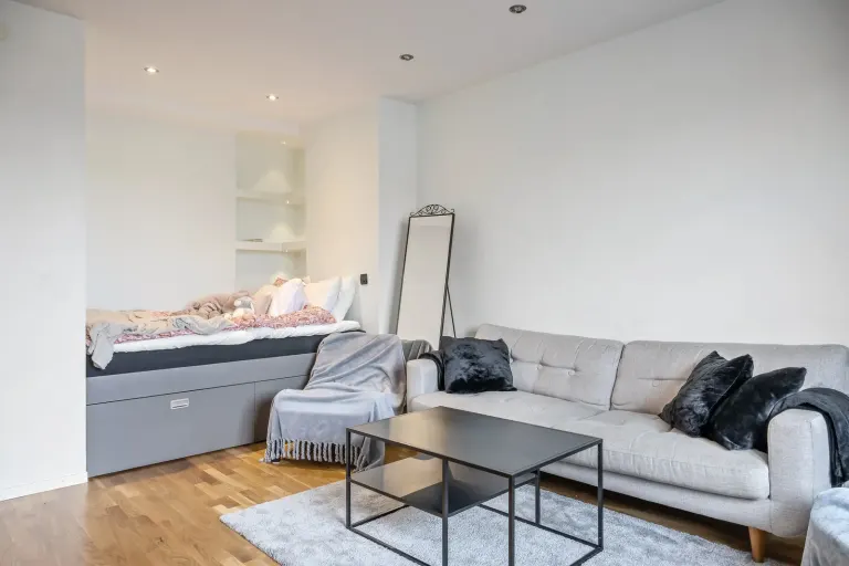 Bostadsrätt med 1 rum på Stockholmsvägen 13C i Norrköping, bild 3 av 4