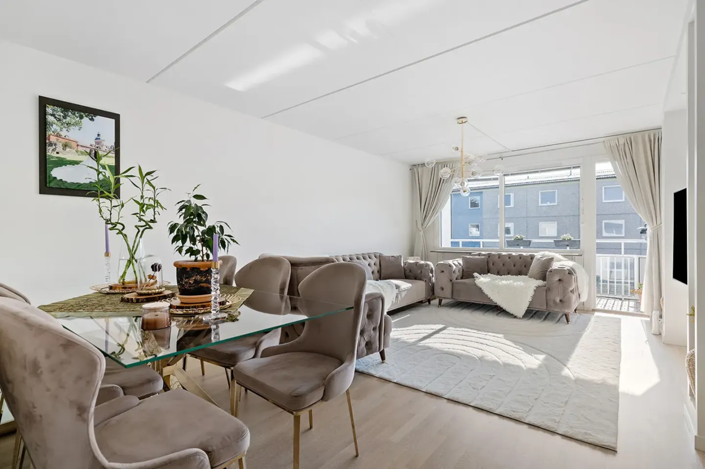 Bostadsrätt med 2 rum på Vältvägen 16 i Järfälla, bild 2 av 4