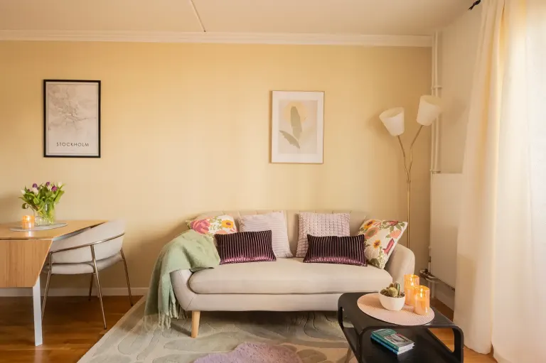 Bostadsrätt med 1 rum på Skebokvarnsvägen 376 i Stockholm, bild 3 av 4