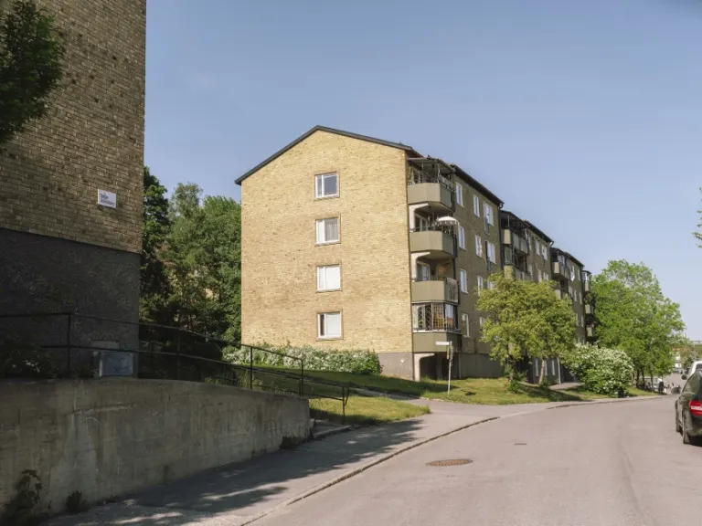 Hyresrätt med 3 rum på Björknäsvägen 11 i Södertälje