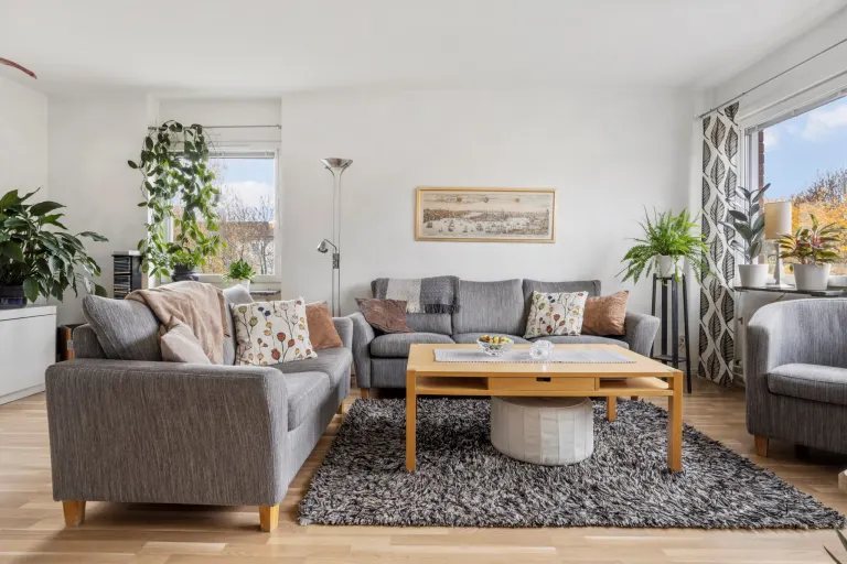 Bostadsrätt med 3 rum på Fredrika Bremers gata 1 i Stockholm, bild 2 av 5
