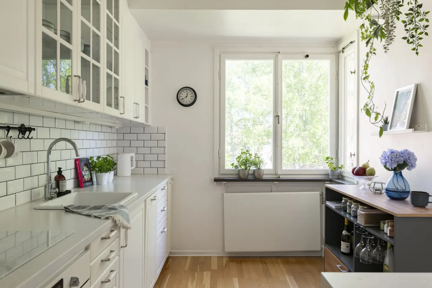 Bostadsrätt med 2 rum på Ståltrådsvägen 36 i Stockholm, bild 2 av 4