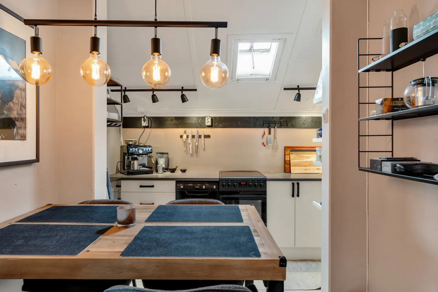 Bostadsrätt med 1 rum på Västra tullgatan 14 i Nyköping, bild 3 av 4