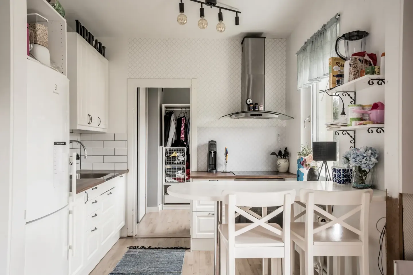 Bostadsrätt med 1,5 rum på Fågelbovägen 11B i Nyköping, bild 2 av 4