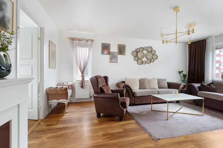 Bostadsrätt med 4 rum på Sveaborgsgatan 17 i Stockholm, bild 4 av 4