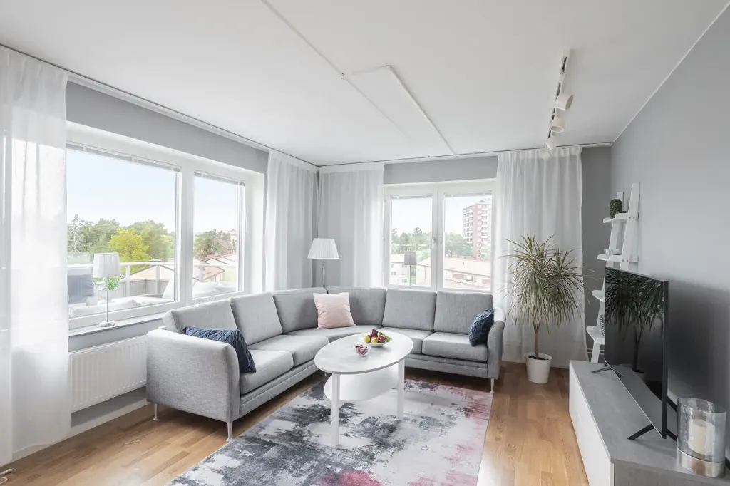 Bostadsrätt med 2 rum på Finslipargränd 15 i Huddinge, bild 2 av 4