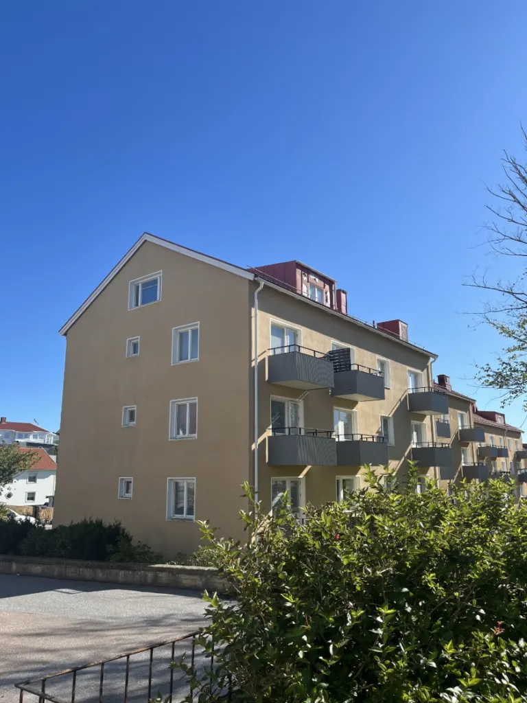 Hyresrätt med 1 rum på Valbogatan 13D i Lysekil, bild 2 av 5