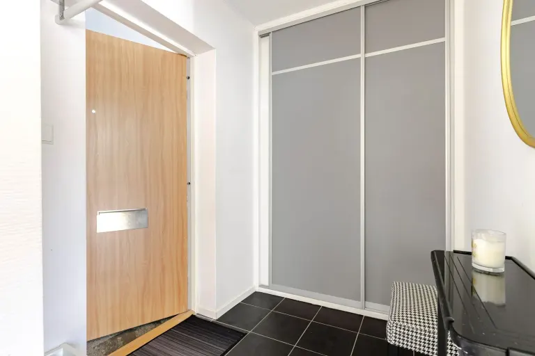 Bostadsrätt med 1 rum på Tingstugatan 51B i Strängnäs, bild 4 av 4