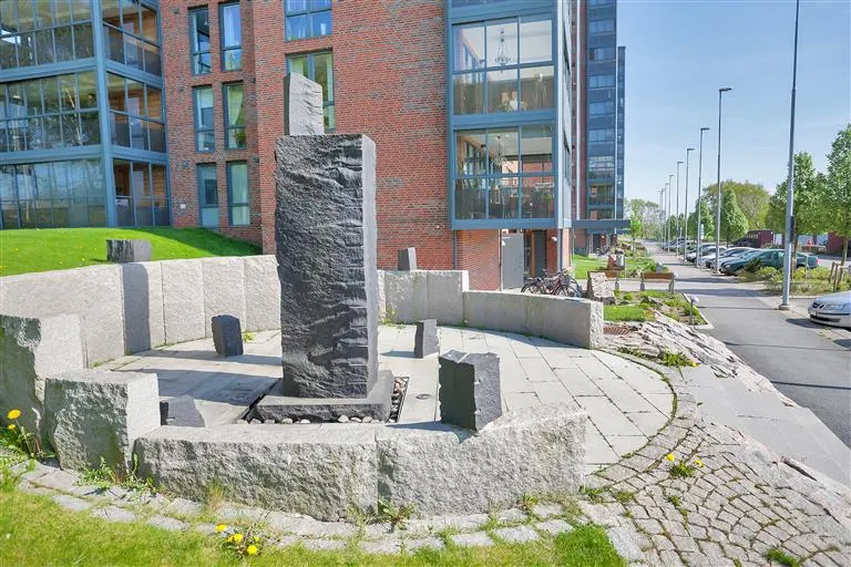 Hyresrätt med 2 rum på Söderhöjdsgatan 5 i Varberg, bild 3 av 3