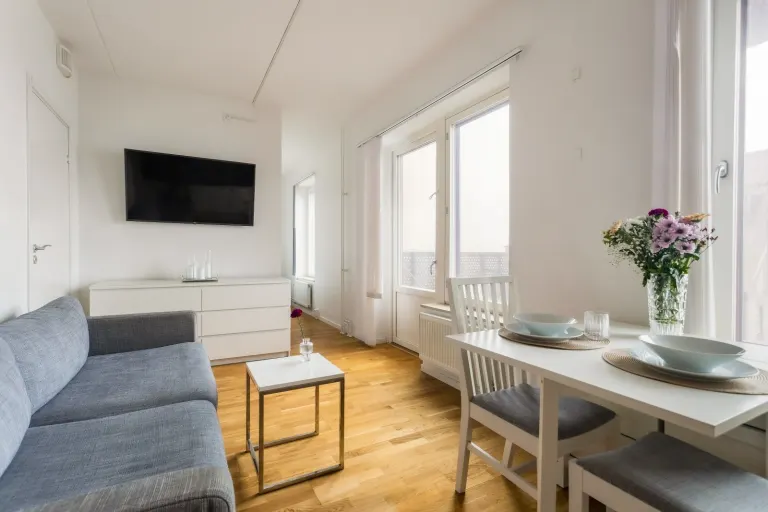 Bostadsrätt med 2 rum på Lagmansbacken 7 i Botkyrka