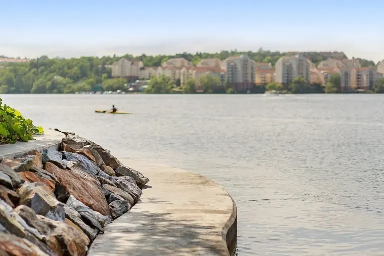 Bostadsrätt med 4 rum på Hornsbergs Strand 27A i Stockholm