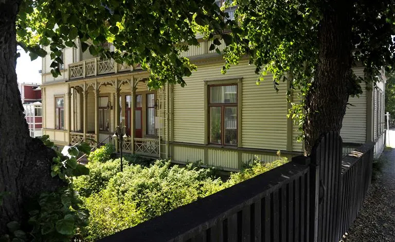 Hyresrätt med 3 rum på Viktoriaesplanaden 22 A i Örnsköldsvik, bild 3 av 3