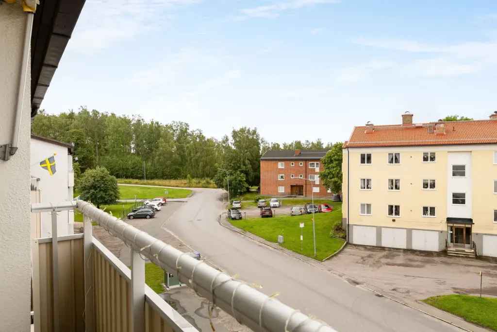 Bostadsrätt med 2 rum på Smällgatan 2D i Åtvidaberg, bild 3 av 4