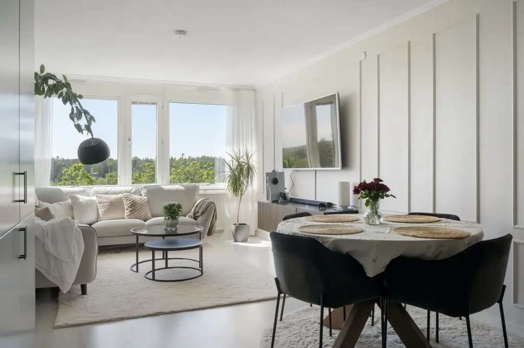Bostadsrätt med 3 rum på Loftvägen 14 i Huddinge, bild 4 av 4