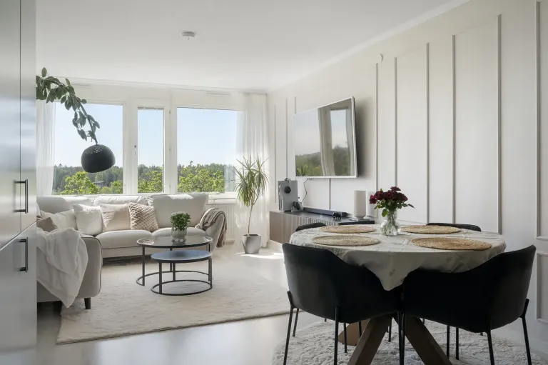 Bostadsrätt med 3 rum på Loftvägen 14 i Huddinge, bild 4 av 4