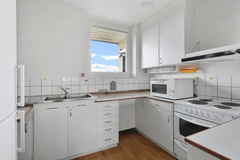 Bostadsrätt med 3 rum på Loftvägen 19 i Huddinge, bild 2 av 4