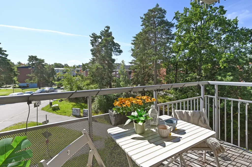 Bostadsrätt med 1 rum på Bagarfruvägen 87 i Stockholm, bild 2 av 4