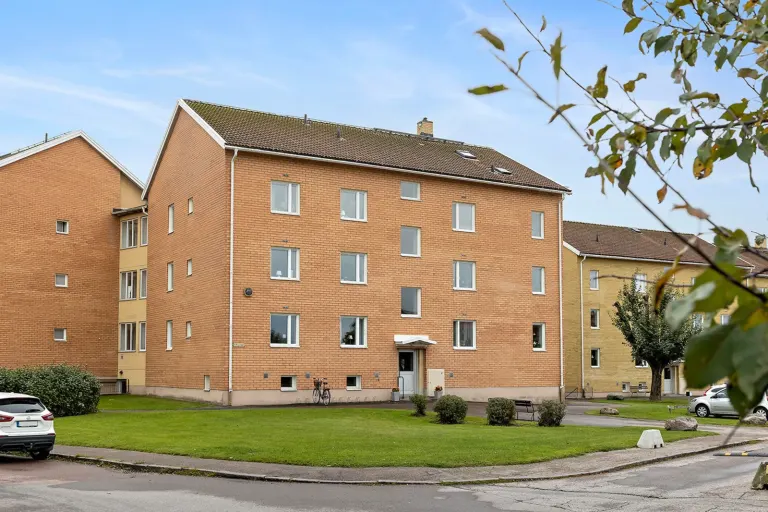 Bostadsrätt med 5 rum på Södra Ringvägen 57B i Kristinehamn, bild 3 av 4