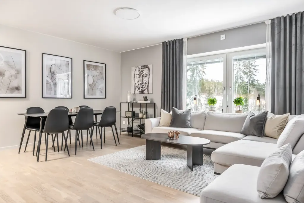 Bostadsrätt med 3 rum på Holmtorpsvägen 20 i Norrköping, bild 2 av 4