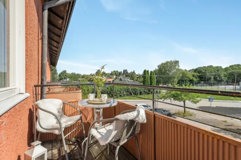Bostadsrätt med 2 rum på Vårdkasevägen 35 i Järfälla