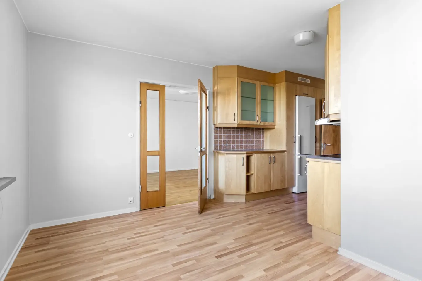 Bostadsrätt med 3 rum på Sikvägen 40 i Tyresö, bild 2 av 4