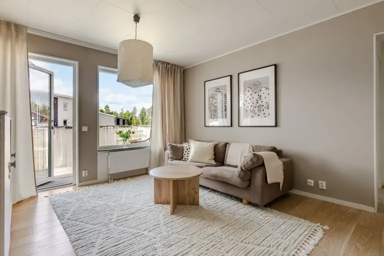 Bostadsrätt med 4 rum på Jägarbacken 19D i Strängnäs
