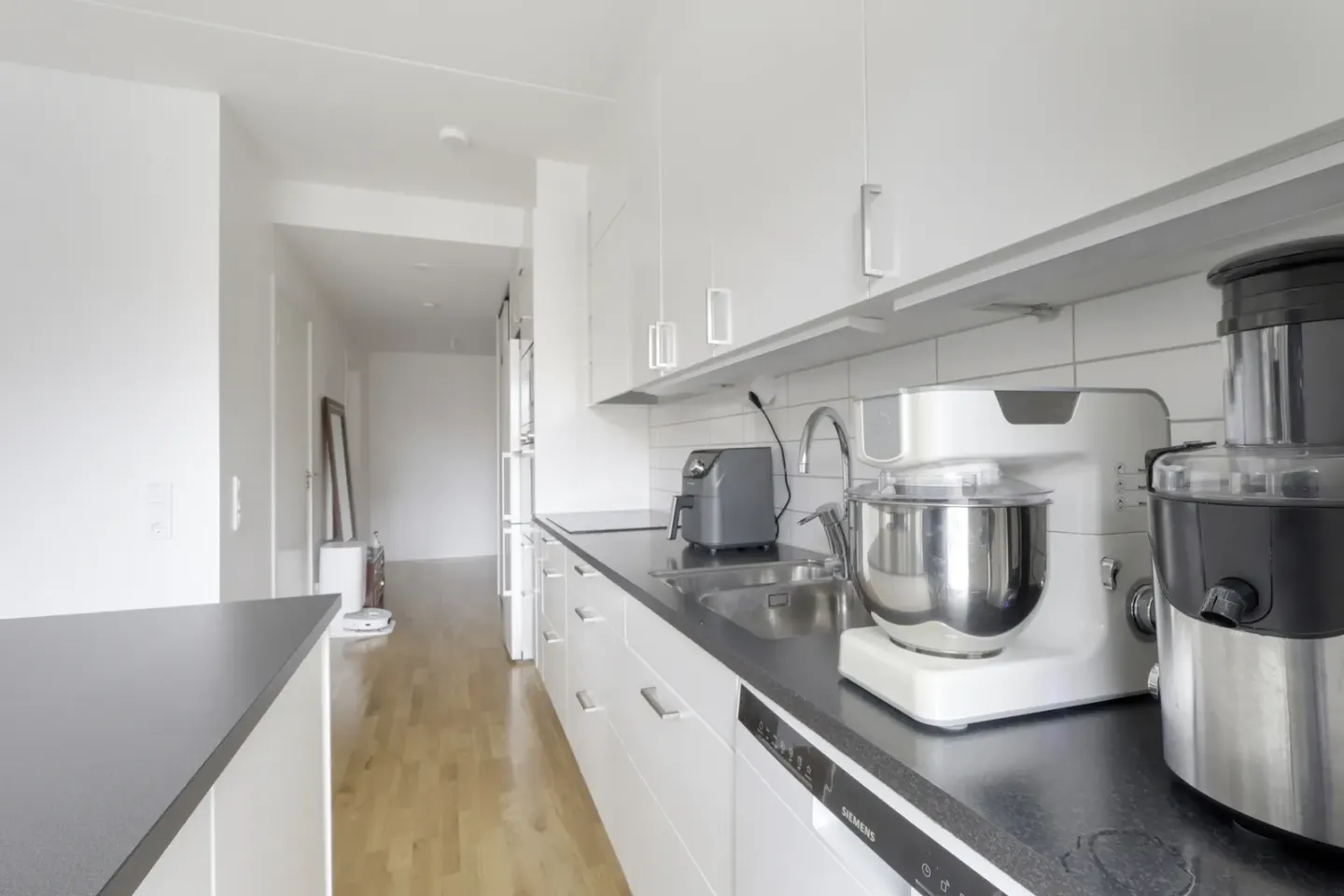 Bostadsrätt med 2,5 rum på Charlotte Löwenskölds Gränd 4 i Göteborg, bild 4 av 4
