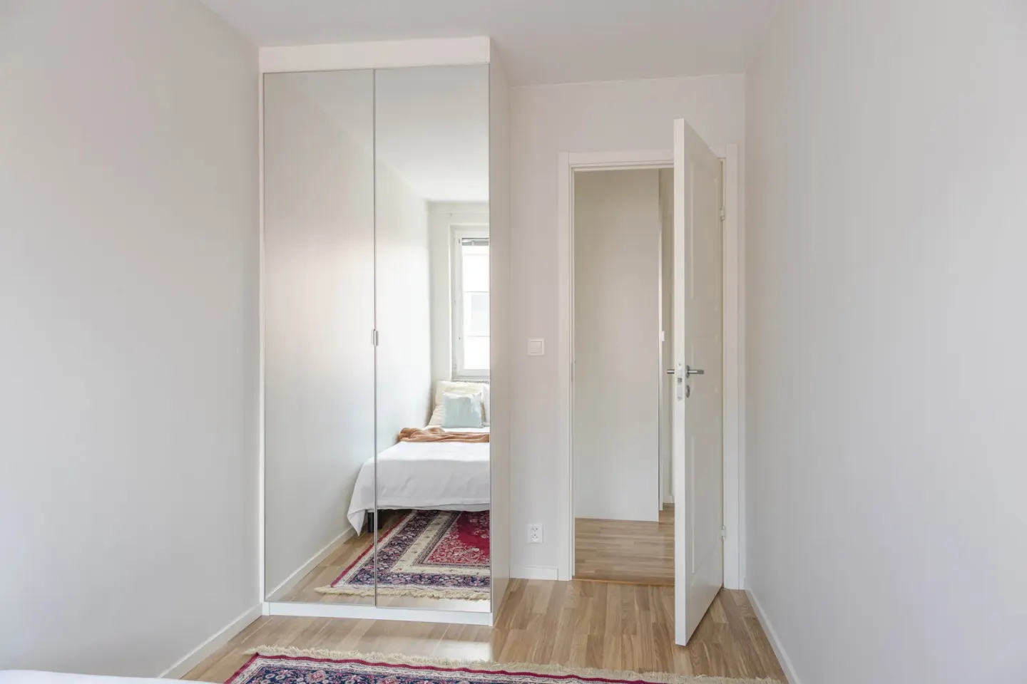 Bostadsrätt med 2 rum på Bofinksvägen 16 i Västerås, bild 2 av 4