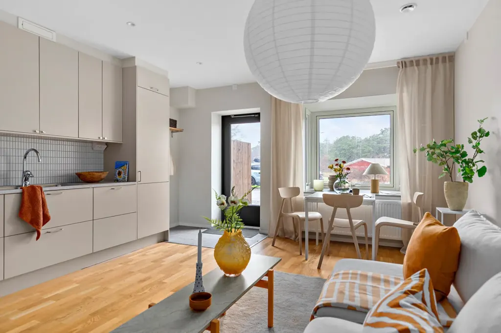 Bostadsrätt med 1 rum på Lantmilsgatan 6B i Göteborg, bild 2 av 4