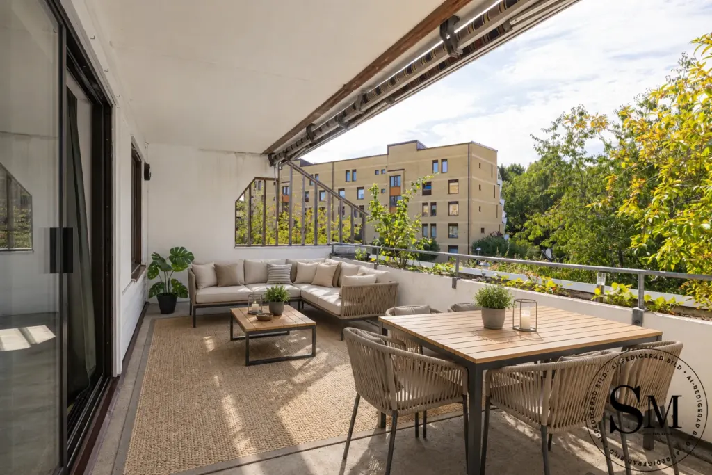 Bostadsrätt med 4 rum på Lövstavägen 100 i Upplands Väsby, bild 2 av 4