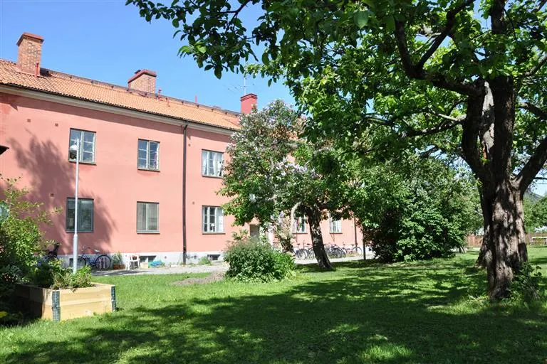 Hyresrätt med 1 rum på Storängsgatan 25 i Örebro, bild 2 av 3
