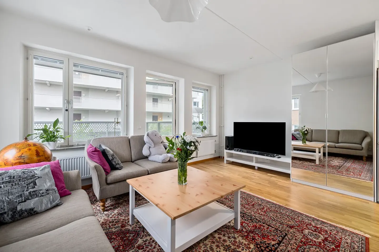 Bostadsrätt med 1,5 rum på Engelbrektsvägen 41B i Järfälla