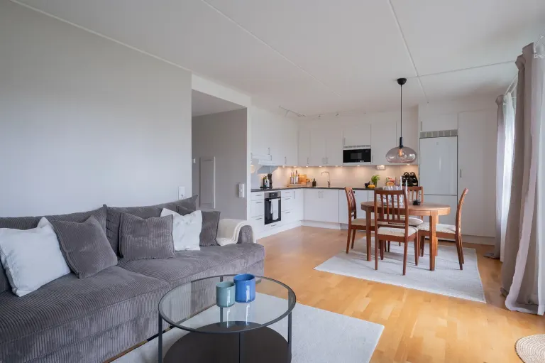 Bostadsrätt med 2 rum på Vikingavägen 20 i Huddinge, bild 4 av 4