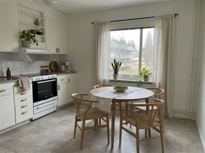 Hyresrätt med 2 rum på Rönnvägen 3 C i Växjö