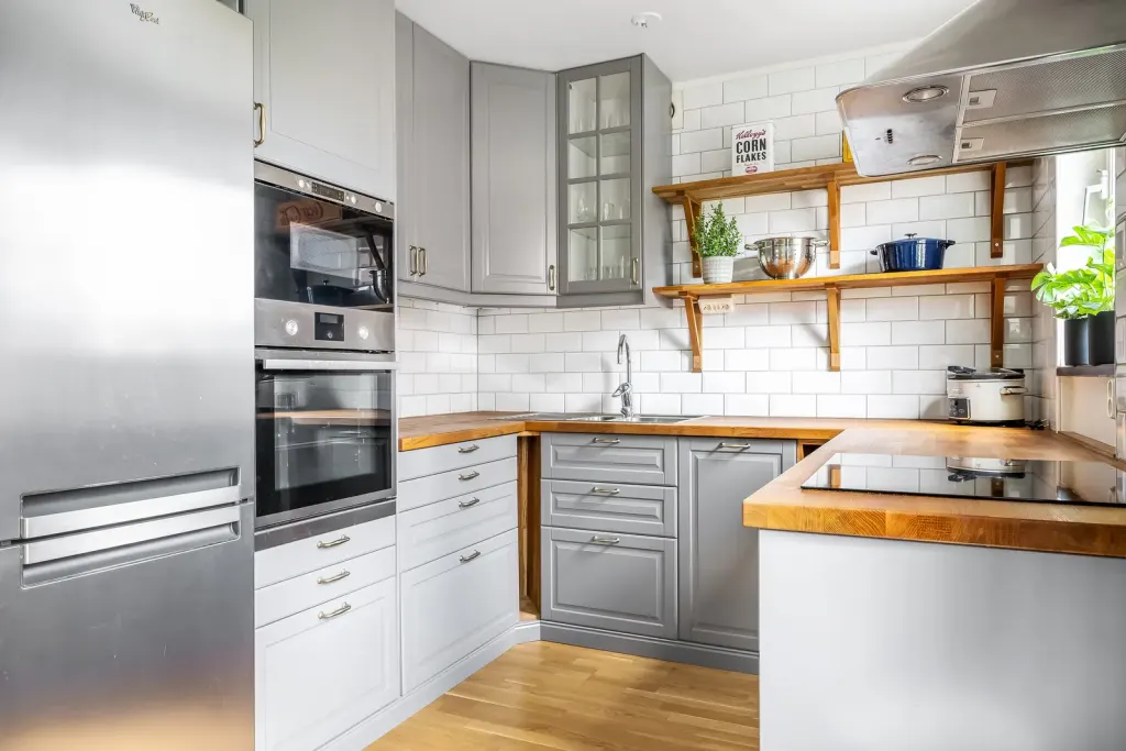 Bostadsrätt med 1 rum på Smedjegatan 26 i Norrköping, bild 2 av 4