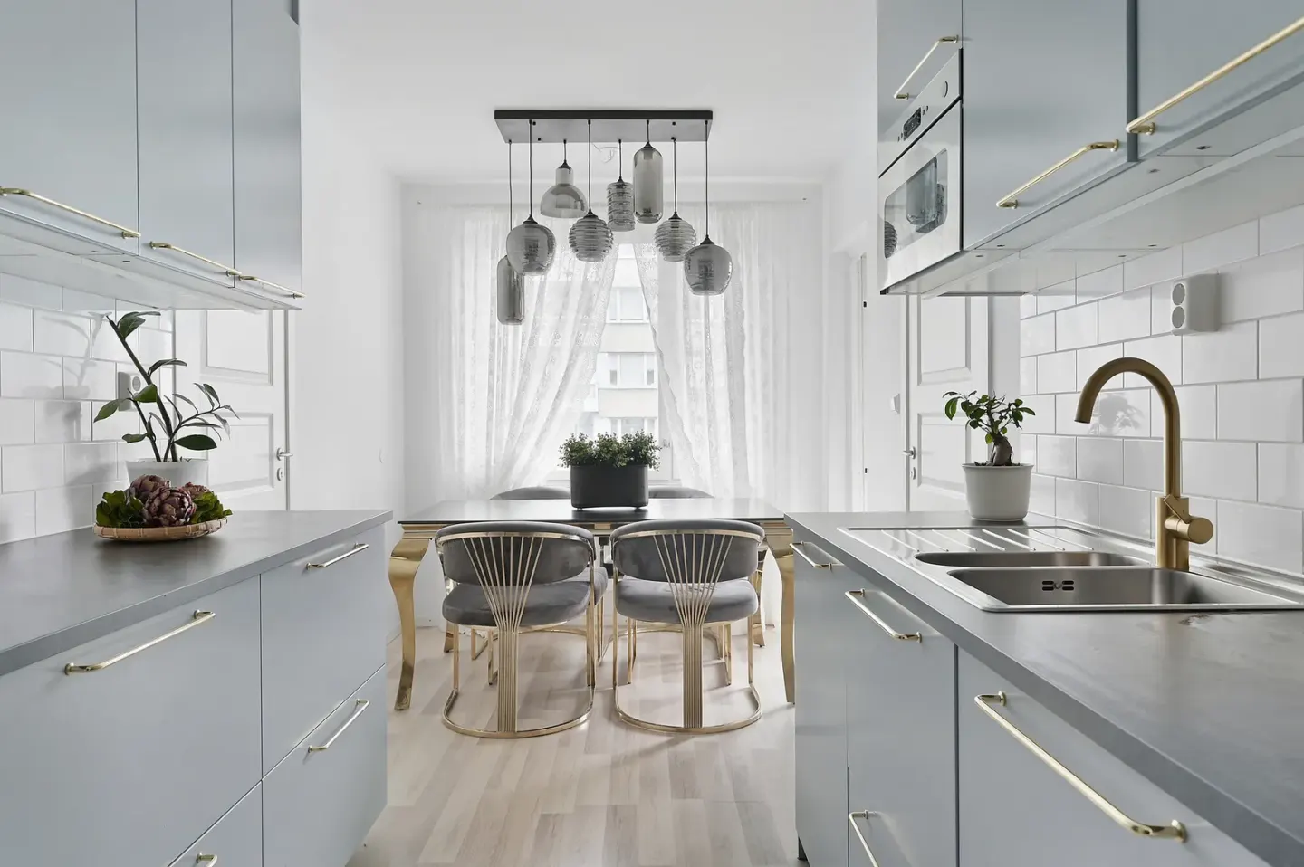 Bostadsrätt med 3,5 rum på Storvretsvägen 25 i Huddinge