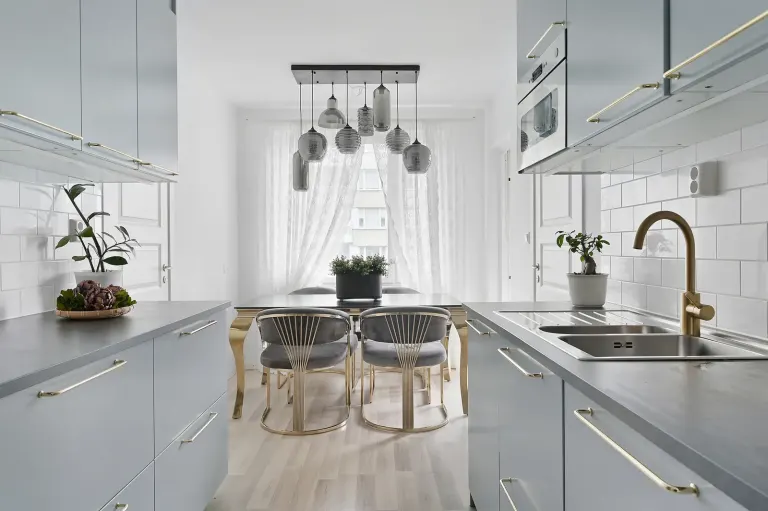 Bostadsrätt med 3,5 rum på Storvretsvägen 25 i Huddinge