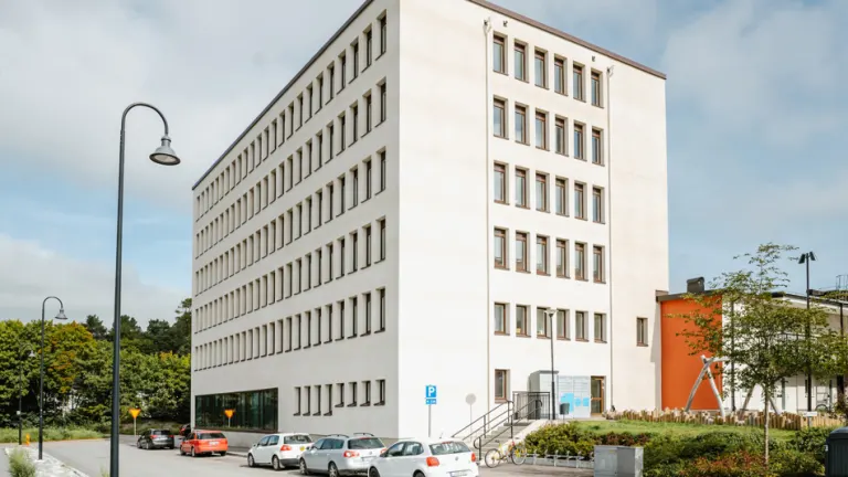 Hyresrätt med 2 rum på Fannalundsvägen 12 i Enköping, bild 2 av 5