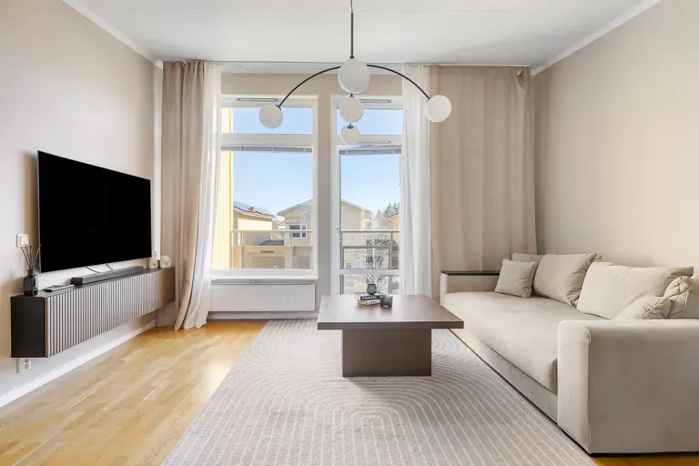Bostadsrätt med 2 rum på Nidarosslingan 18A i Järfälla