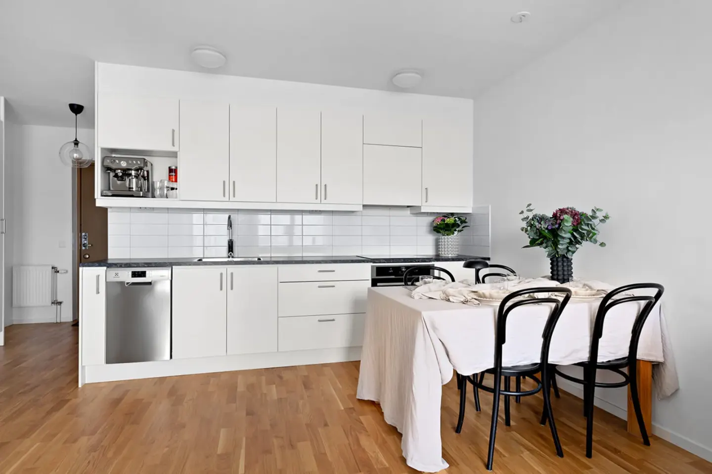 Bostadsrätt med 1,5 rum på Gripengatan 26 i Järfälla, bild 4 av 4