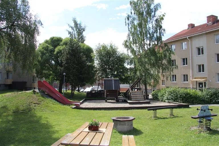 Hyresrätt med 3 rum på Hammarvägen 15 B i Örnsköldsvik, bild 3 av 3