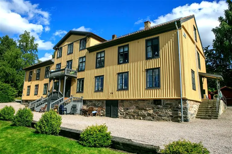 Hyresrätt med 2 rum på Volrath Bergs väg 10 i Lerum