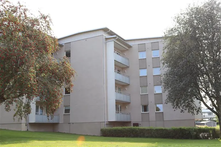 Hyresrätt med 3 rum på Stenlyckegatan 27 B i Alvesta, bild 2 av 4