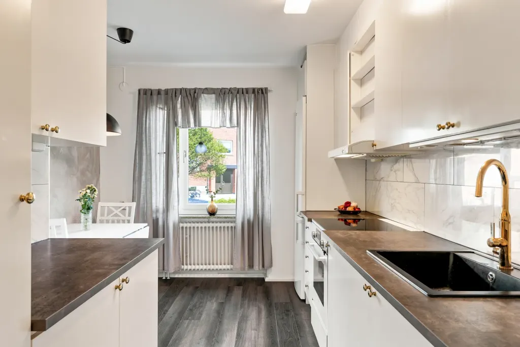 Bostadsrätt med 2 rum på Fågelbovägen 21A i Nyköping, bild 3 av 4