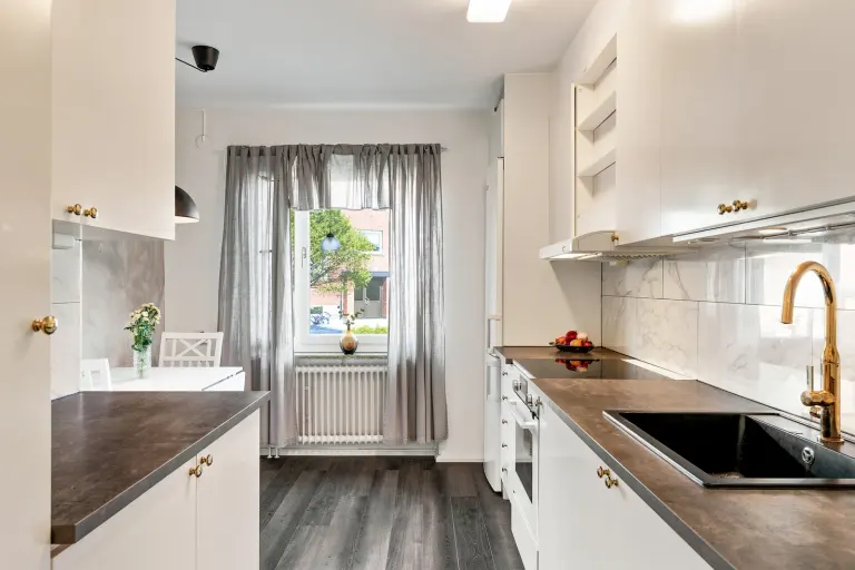Bostadsrätt med 2 rum på Fågelbovägen 21A i Nyköping, bild 3 av 4