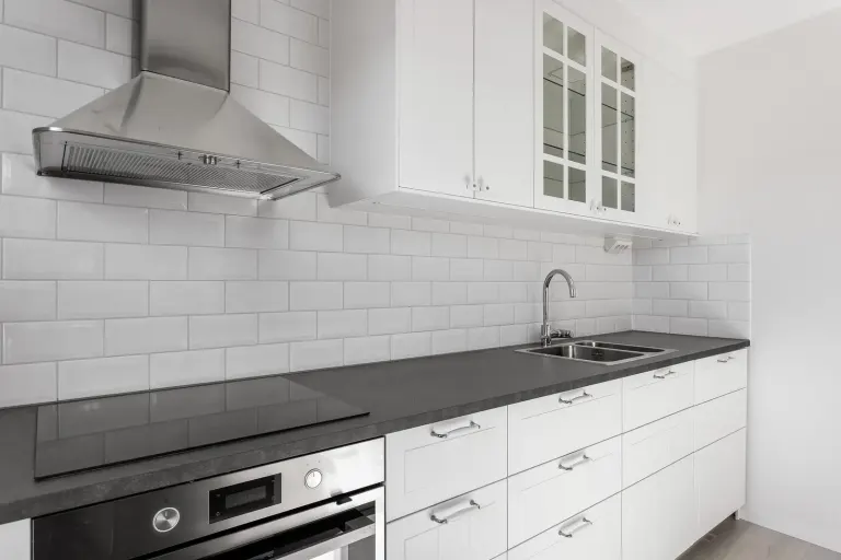 Bostadsrätt med 4 rum på Tenstavägen 48 i Stockholm, bild 3 av 4