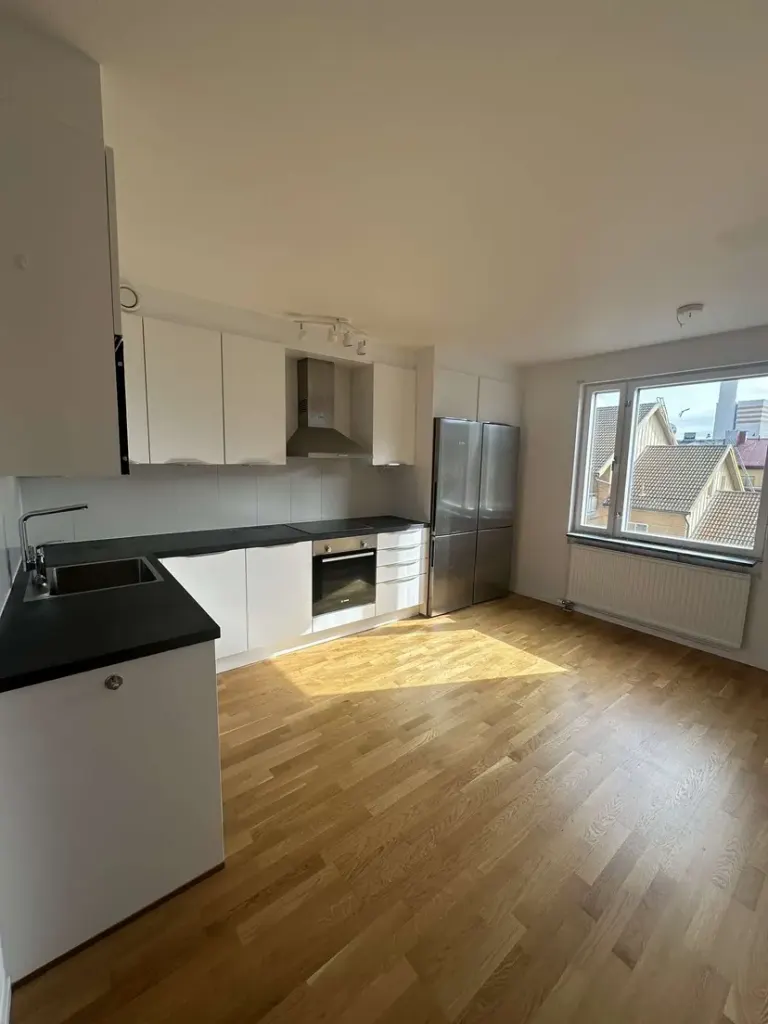 Hyresrätt med 4 rum på Knäppingsborgsgatan 63 i Norrköping, bild 2 av 5