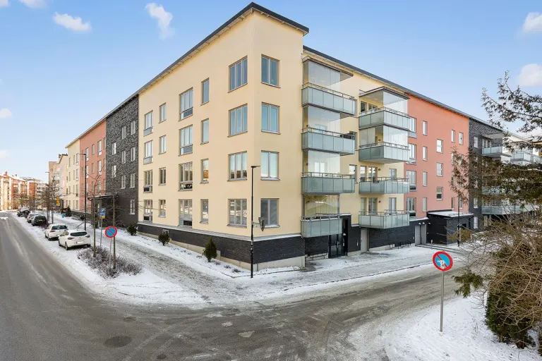 Bostadsrätt med 1 rum på Bryggerivägen 1C i Upplands Väsby, bild 3 av 4