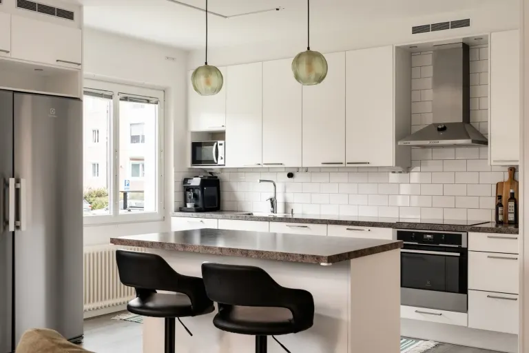 Bostadsrätt med 4 rum på Ahlbergers väg 13A i Nyköping, bild 2 av 4